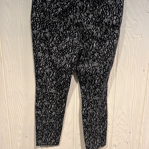 Attention slim fit pants front and back pockets size 10 - Picture 7 of 11